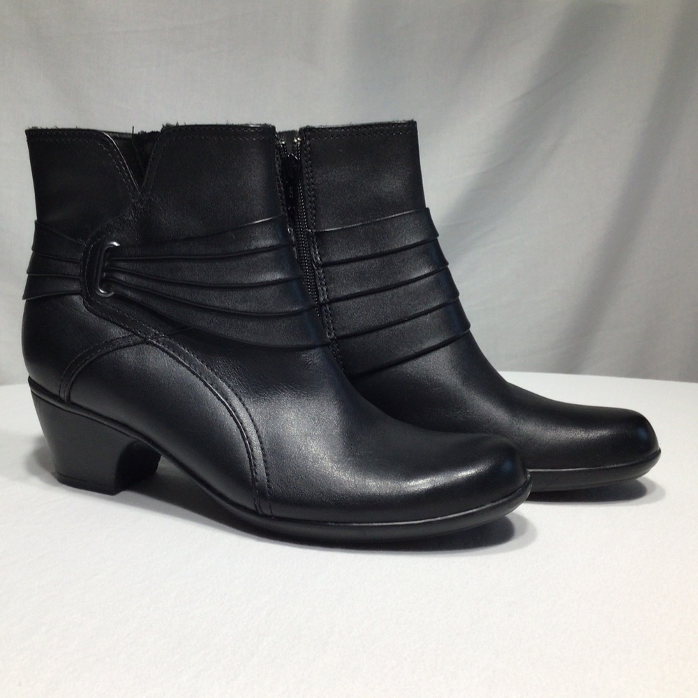 Clark’s Bendables Ankle Boots